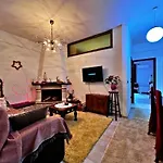όμορφο στην άνω πόλη πάτρας Apartament